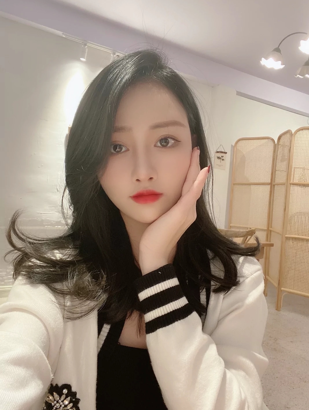 四惠快餐女雯雯